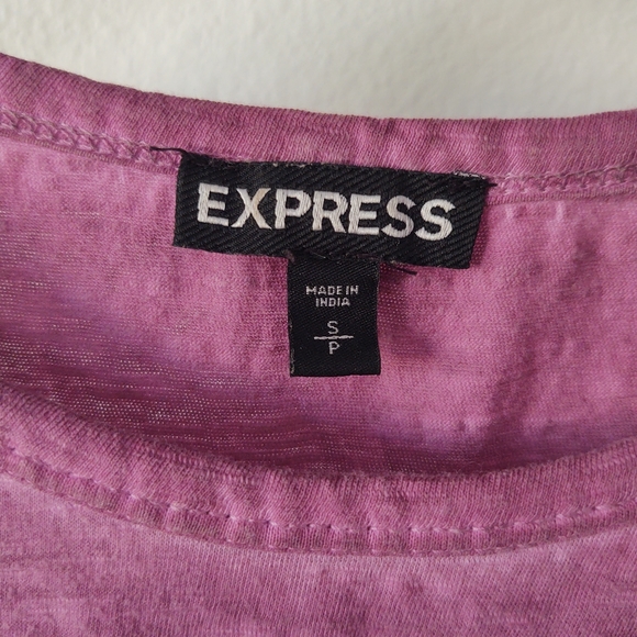 Express Embroidered Muscle Tee - Picture 3 of 7